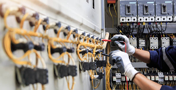 Professional Electrician technician working in Berea, OH